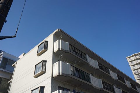 一棟マンションの売却査定額を高額に見立てて貰う方法は？