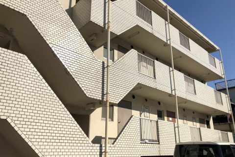 株価大暴落で一棟マンションやアパート売却に影響はある？